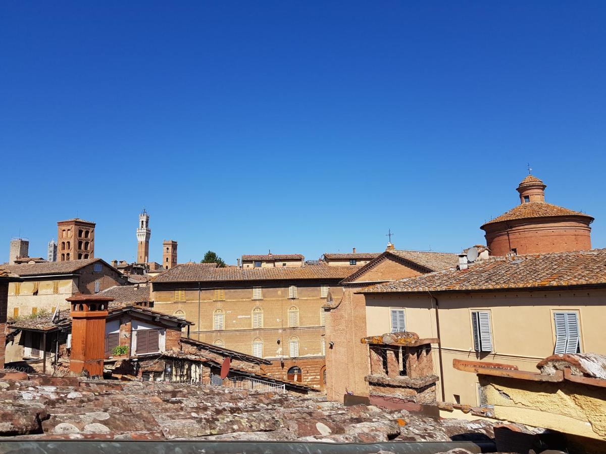 Un Terrazzo Sulla Magia Apartman Siena Kültér fotó